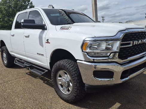 Used 2022 RAM 2500 Big Horn image 5
