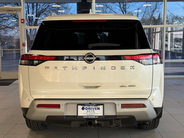 Used 2022 Nissan Pathfinder SL AWD/4WD image 10