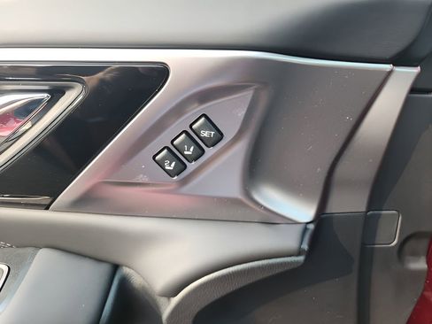 Used 2025 Subaru Legacy Limited AWD/4WD image 23