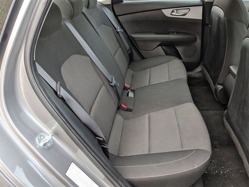 Used 2024 Kia Forte LXS image 32