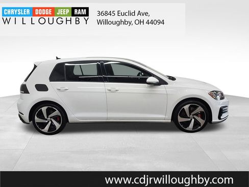 Used 2020 Volkswagen GTI SE FWD image 4