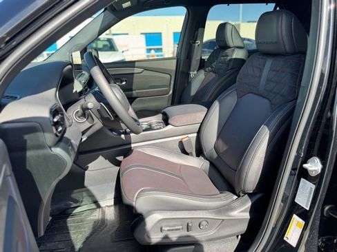 New 2026 Honda Pilot Black Edition image 9