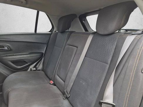 Used 2019 Chevrolet Trax LS w/ LPO, Protection Package FWD image 23