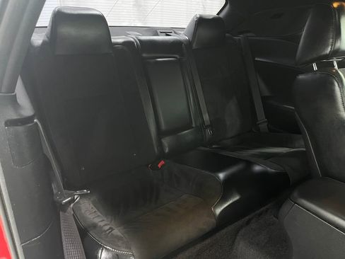 Used 2016 Dodge Challenger R/T Scat Pack w/ Leather Interior Group image 29