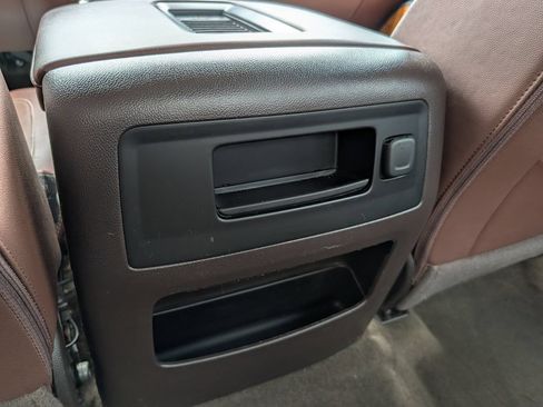 Used 2017 Chevrolet Silverado 1500 High Country AWD/4WD image 18