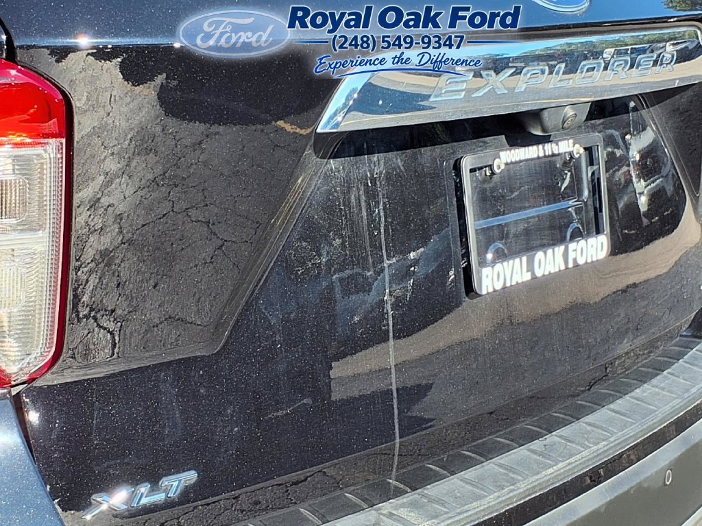 Certified 2023 Ford Explorer XLT w/ Equipment Group 202A AWD/4WD image 32