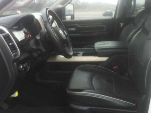 Used 2024 RAM 2500 Laramie image 4