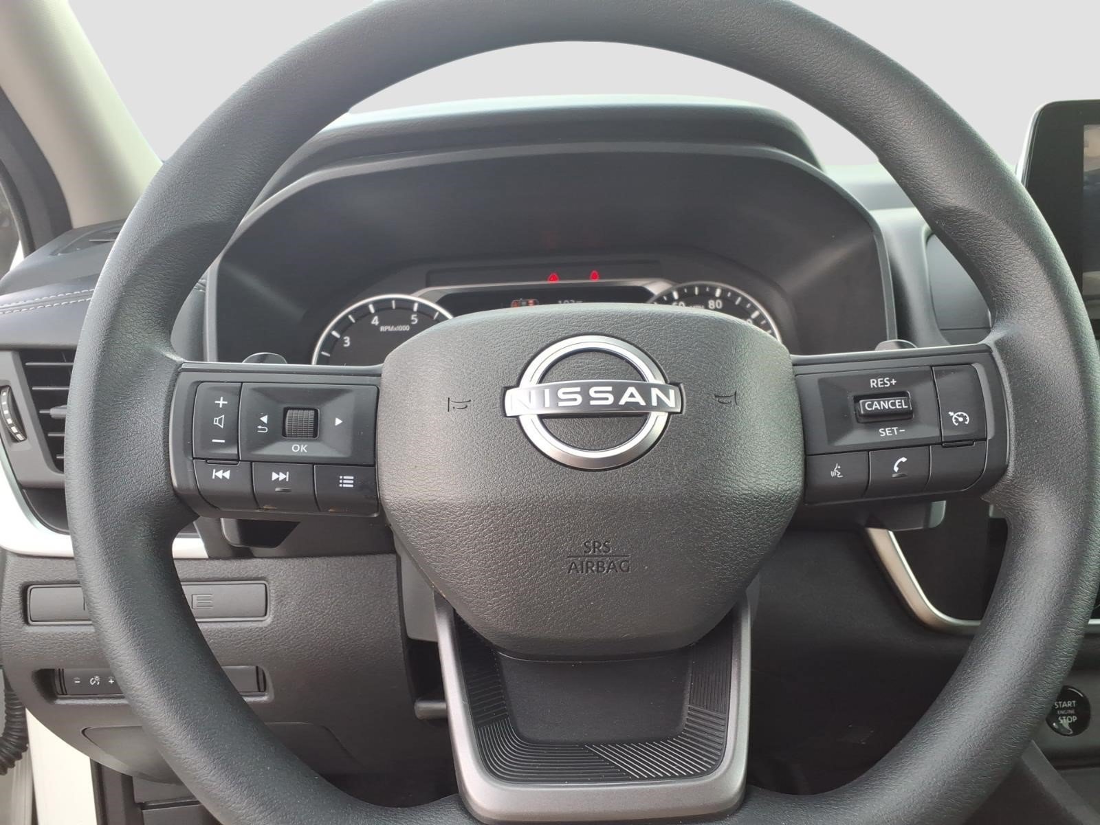 Used 2026 Nissan Rogue S AWD/4WD image 19
