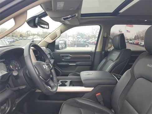 Used 2020 RAM 1500 Laramie image 17