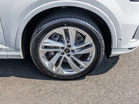 Used 2023 Audi Q7 3.0T Premium Plus AWD/4WD image 8