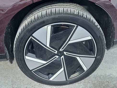 Used 2025 Volvo EX90 Ultra image 29