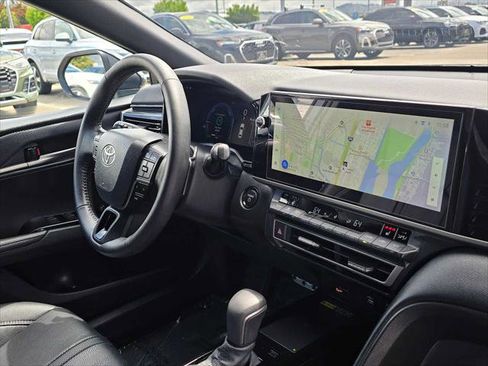 Used 2026 Toyota Camry XSE FWD image 10