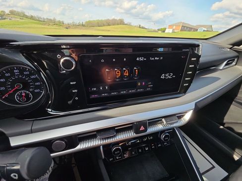 Used 2022 Kia K5 GT-Line image 16