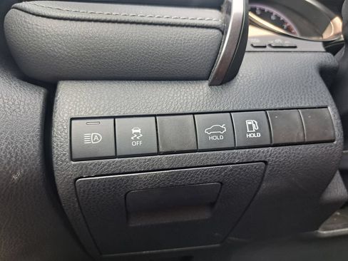 Used 2024 Toyota Camry SE FWD image 15