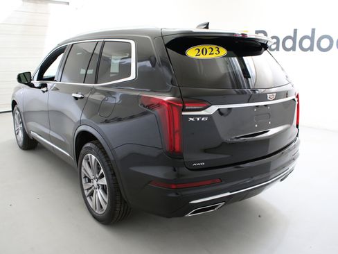 Used 2023 Cadillac XT6 Premium Luxury AWD/4WD image 7