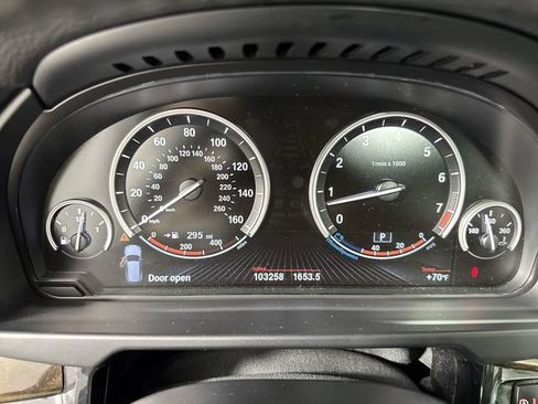 Used 2017 BMW X5 xDrive35i AWD/4WD image 16