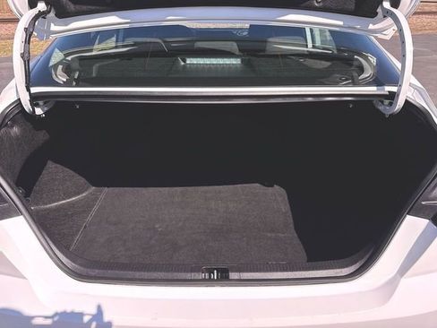 Used 2025 Toyota Camry LE image 24