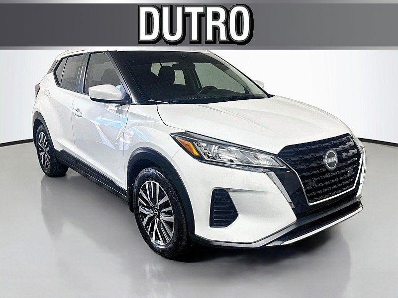 Used 2023 Nissan Kicks SV FWD image 1