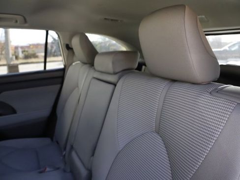 Used 2020 Toyota Highlander L image 15