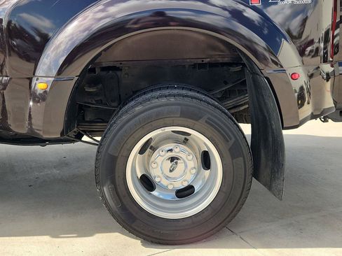 Used 2019 Ford F350 Platinum AWD/4WD image 32