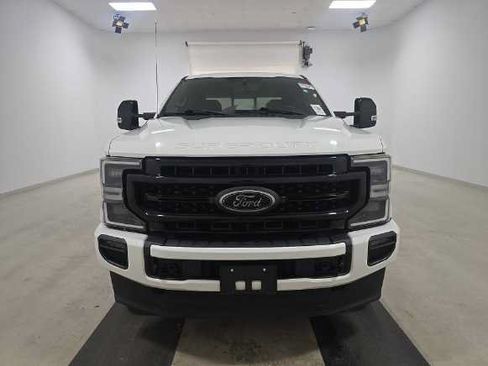 Used 2020 Ford F250 Lariat AWD/4WD image 2