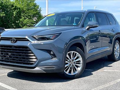 Used 2024 Toyota Grand Highlander AWD