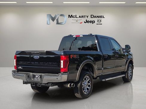Used 2021 Ford F250 Lariat w/ Lariat Ultimate Package AWD/4WD image 5