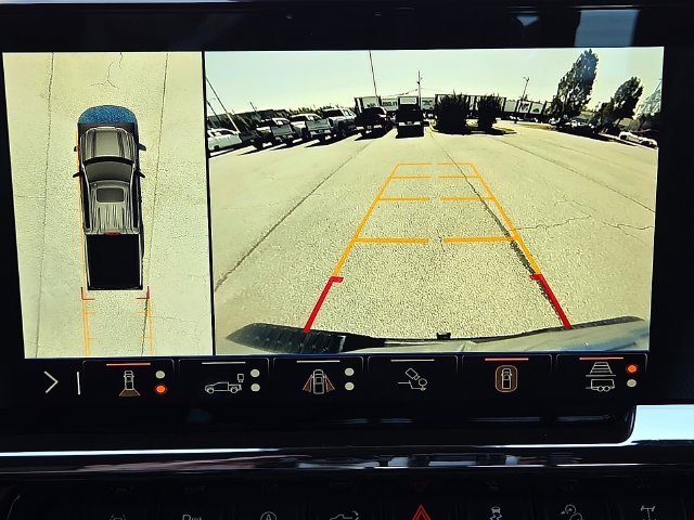 Used 2024 Chevrolet Silverado 1500 ZR2 w/ Technology Package AWD/4WD image 19