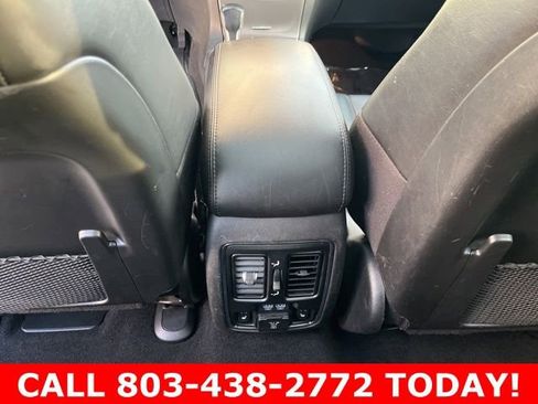 Used 2021 Jeep Grand Cherokee Limited w/ Luxury Group II image 15