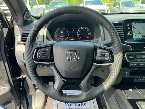 Used 2026 Honda Ridgeline Black Edition image 5