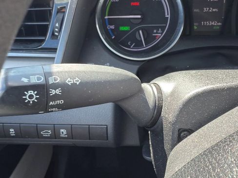 Used 2020 Toyota Camry LE w/ Fleet Convenience Package image 14