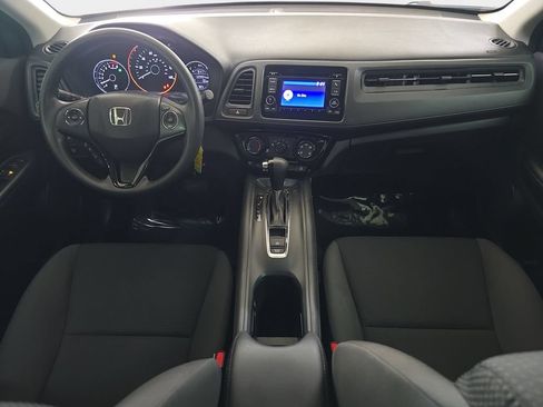 Used 2022 Honda HR-V LX image 12