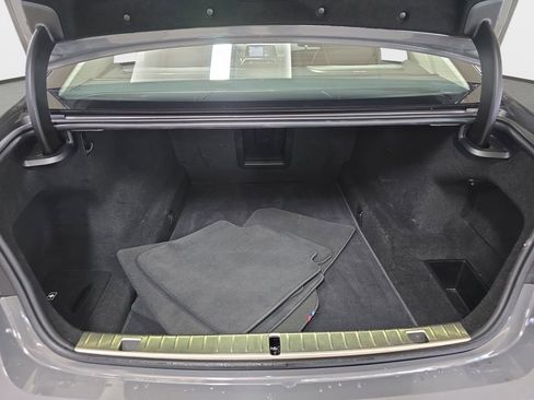 Used 2022 BMW 750i xDrive w/ Luxury Rear Seating Package AWD/4WD image 30