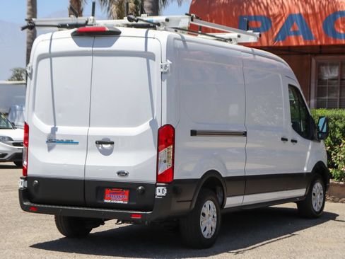 Used 2023 Ford E-Transit Medium Roof RWD image 12