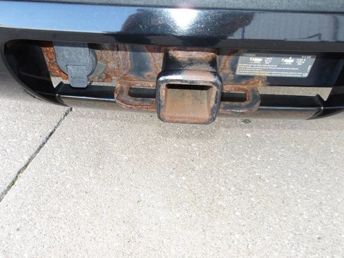 Used 2014 Chevrolet Tahoe 4WD w/ Skid Plate Package image 21