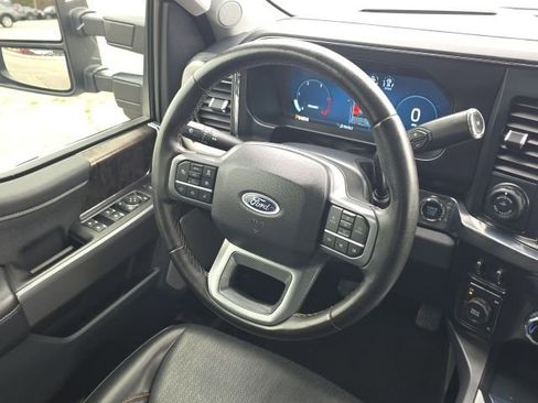 Used 2025 Ford F450 Lariat w/ Lariat Ultimate Package image 28