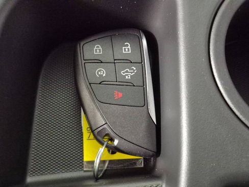 New 2026 Chevrolet Silverado 1500 LT w/ Z71 Off-Road Package image 24