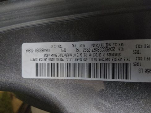 Used 2019 Dodge Grand Caravan SXT FWD image 33