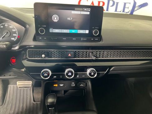 Used 2022 Honda Civic Sport image 18