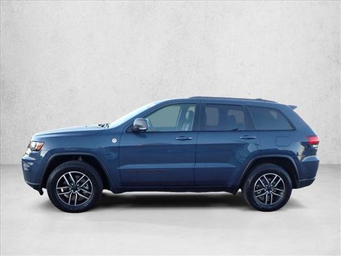 Used 2020 Jeep Grand Cherokee Trailhawk w/ Trailhawk Luxury Group image 2