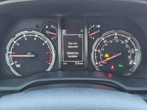 Used 2020 Toyota 4Runner Limited image 10