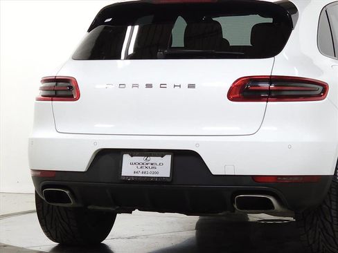 Used 2018 Porsche Macan image 10