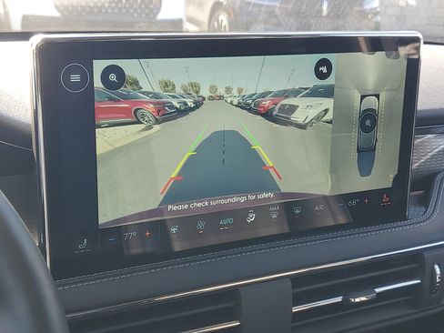 New 2025 Lincoln Corsair Reserve w/ Equipment Group 202A image 21