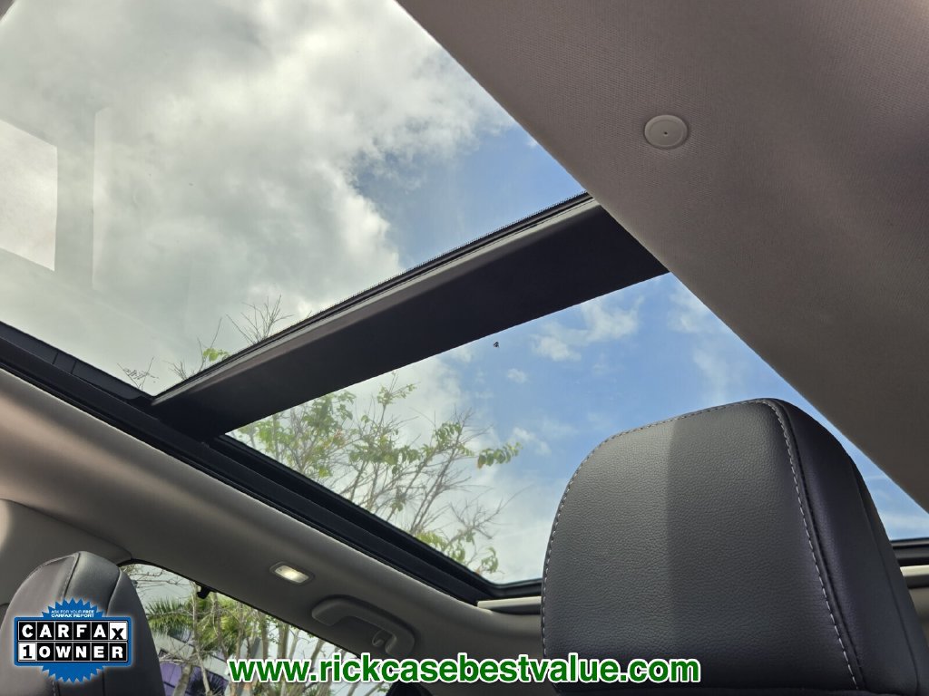 Used 2024 Honda Pilot Touring image 20