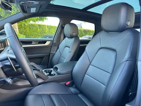 New 2026 Porsche Cayenne S AWD/4WD image 5