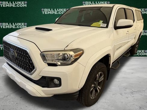 Used 2019 Toyota Tacoma TRD Sport w/ TRD Premium Sport Package image 7