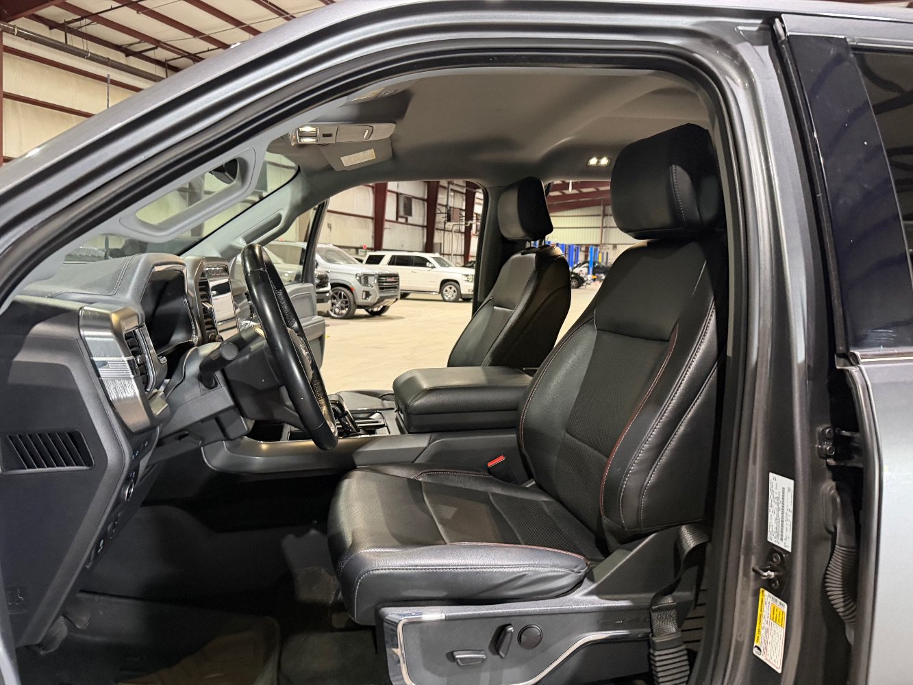 Used 2022 Ford F150 Lariat AWD/4WD image 13