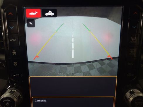 Used 2022 RAM 3500 Limited image 9