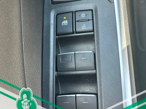 Used 2022 Toyota RAV4 Adventure AWD/4WD image 15
