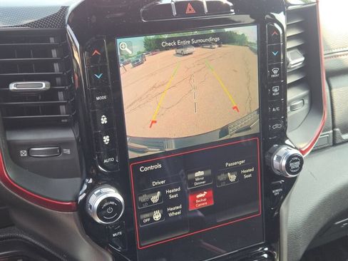 Used 2020 RAM 1500 Rebel AWD/4WD image 33